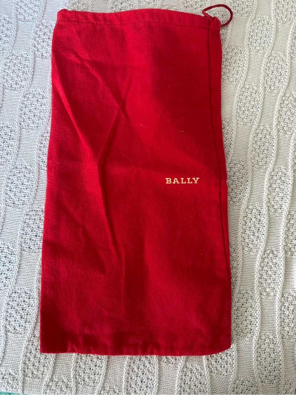 Vintage Bally red thick 14x7 dustbag